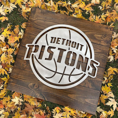 Detroit Pistons on Wood (v2)